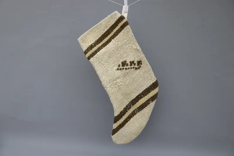 Bej Noel Çorabı, Süsleme Desenli 9 İnç Geniş Çorap