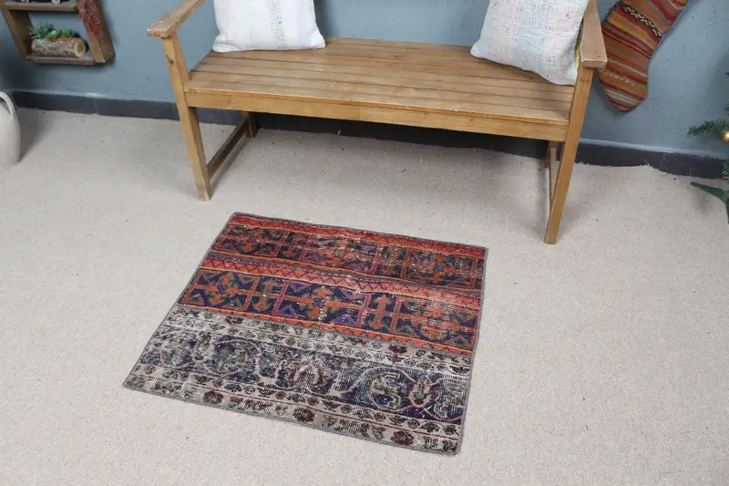 Blauer und orangefarbener Patchwork-Teppich, 2,4 x 2,9 Fuß, schickes Dekor