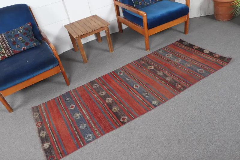 Red Camouflage Rug, 2,4x6,6 ft with Purple Accents