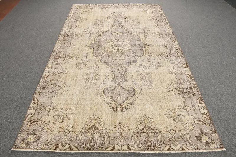 5x8.8 ft Vintage Rug, Turkish Large Rug, Brown Plants & trees Wool Rug - 1