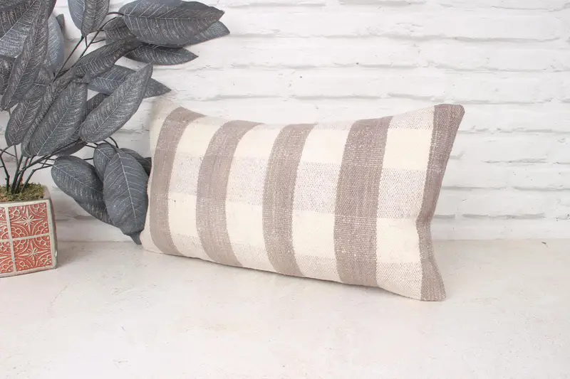 10x20 White Pillow Case, Boho Pillow Sham Cover, Ethnical Kilim Rug Pillow, Pillow Cover, Vintage Throw Pillow, Handmade Kilim Cushion - 4
