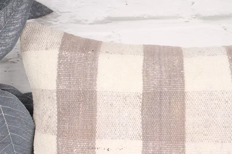 10x20 White Pillow Case, Boho Pillow Sham Cover, Ethnical Kilim Rug Pillow, Pillow Cover, Vintage Throw Pillow, Handmade Kilim Cushion - 2