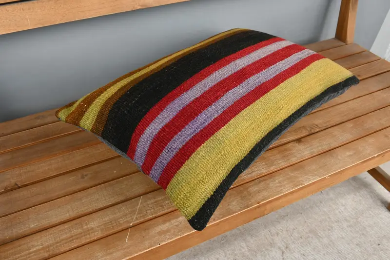 Kilim Cushion Sham, Gift Pillow, Aztec Pillow Cover, 16x24 Green Pillow Case, Home Decor Pillow, Ikat Pillow Sham, Cushion - 2