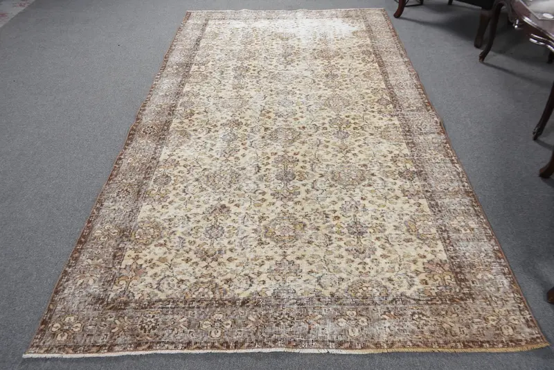 Türk Vintage Halısı, 5.2x9.2 ft Büyük Halı, Kahverengi Bej Çiçekli Yün Halı - 1