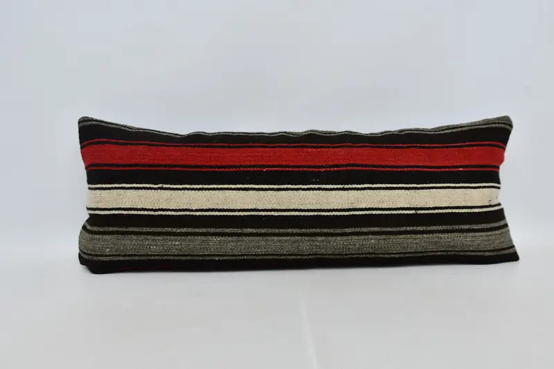 Gesticktes gestreiftes Kissen, 16x42 handgemachtes Wurfkissen