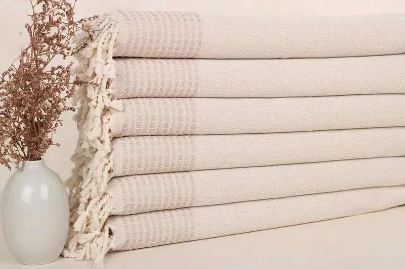 Toalla a rayas de algodón 40x20, toalla de mano personalizada, regalos de dama de honor personalizado, regalo de inauguración de la casa, toalla de mano de monograma, favor de la boda - 1