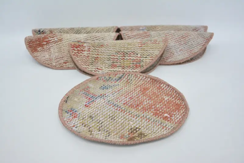 Tapetes Kilim rojos y beige, conjunto de seis tapetes redondos vintage