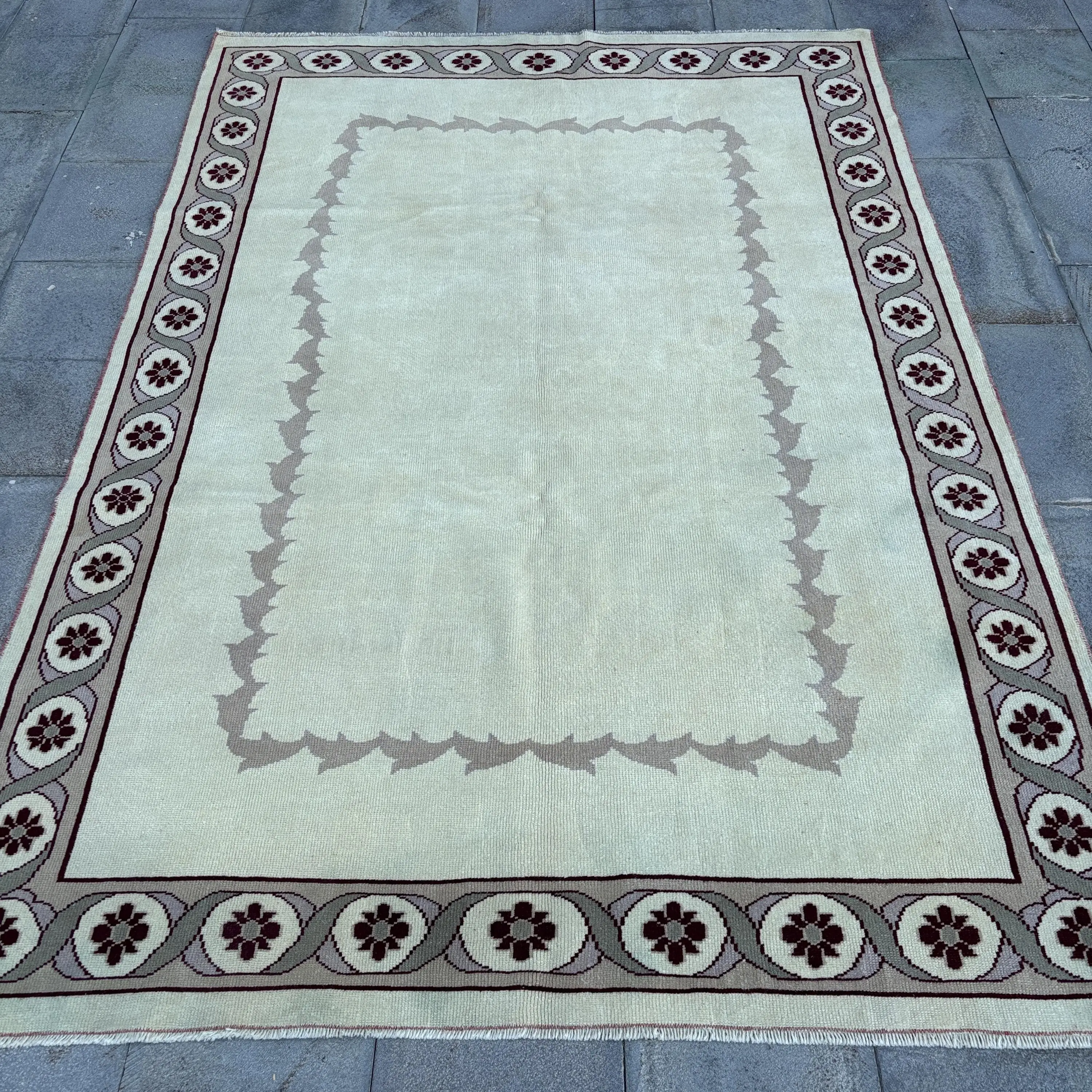 Turkish Vintage Rug, 5.4x7.7 ft Rug, White Moroccan Wool Rug - 1