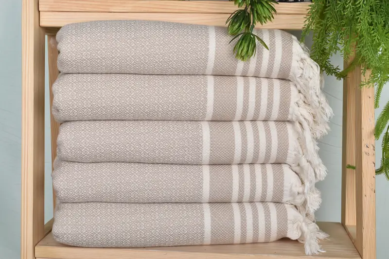 Personalized Hand Towel, Monogram Kitchen Towel, Monogrammed Hand Towel, Gift For Best Friend, 32x16 Cotton Diamond Towel, Organic Tea Towel - 1