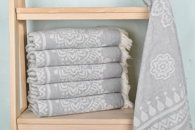 Bridesmaid Gifts Personalized, 74x36 Cotton Floral Patterned Towel, Home Decor Gifts, Sand-resistant towel, Bridal Shower Gift, Beach Towel Bulk - 3