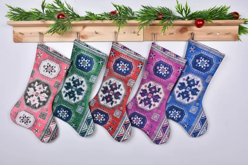 Festive Green & Pink Stocking, 12-Inch Christmas Ornaments Stocking