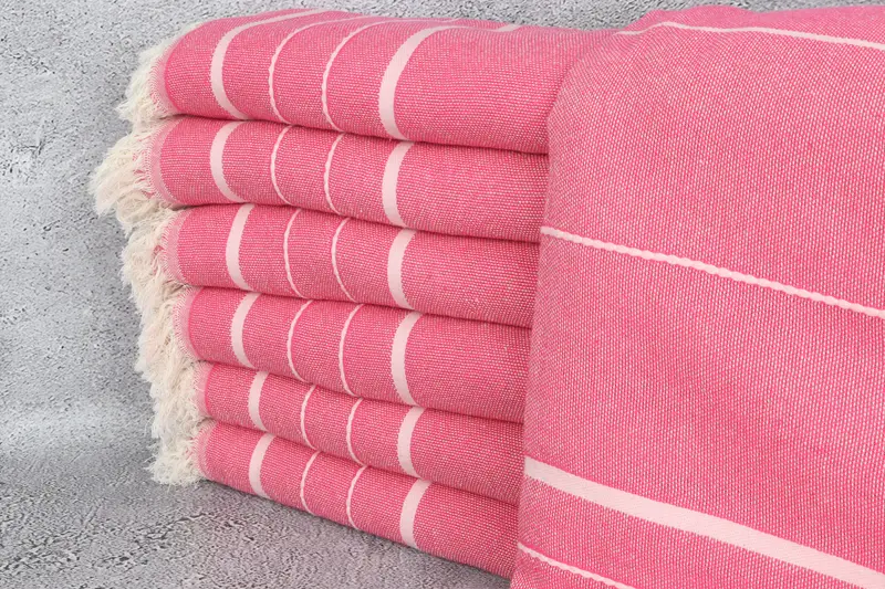 Badetuch aus fuchsiafarbener Baumwolle, gestreift, personalisiertes Handtuch, 40 x 71 Zoll