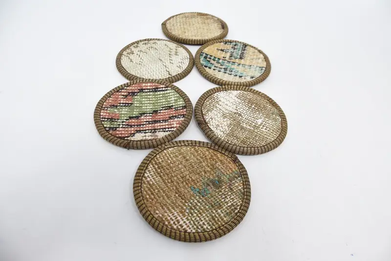 Brauner und grüner Untersetzer, einzigartiges und langlebiges Küchendekor