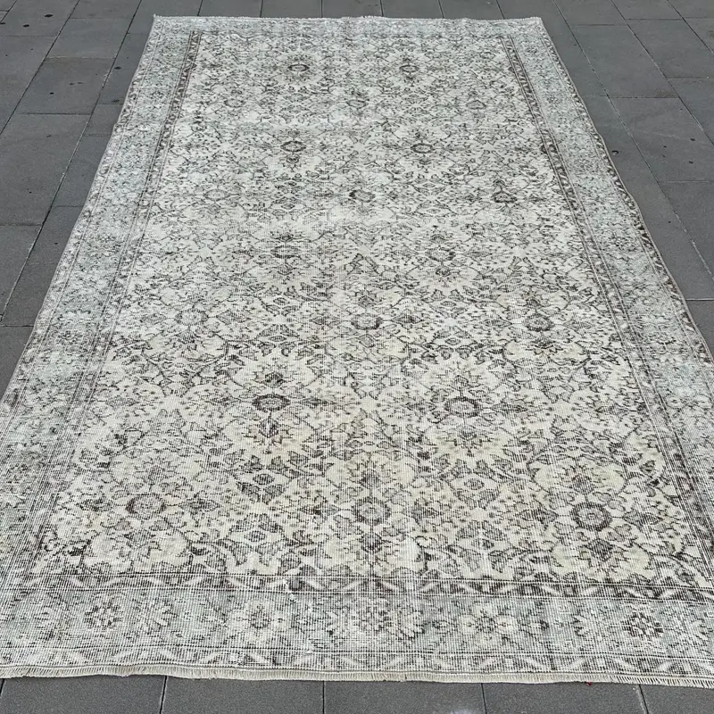 6.2x10.3 ft Rug, Turkish Vintage Rug, Oushak White Rug - 1