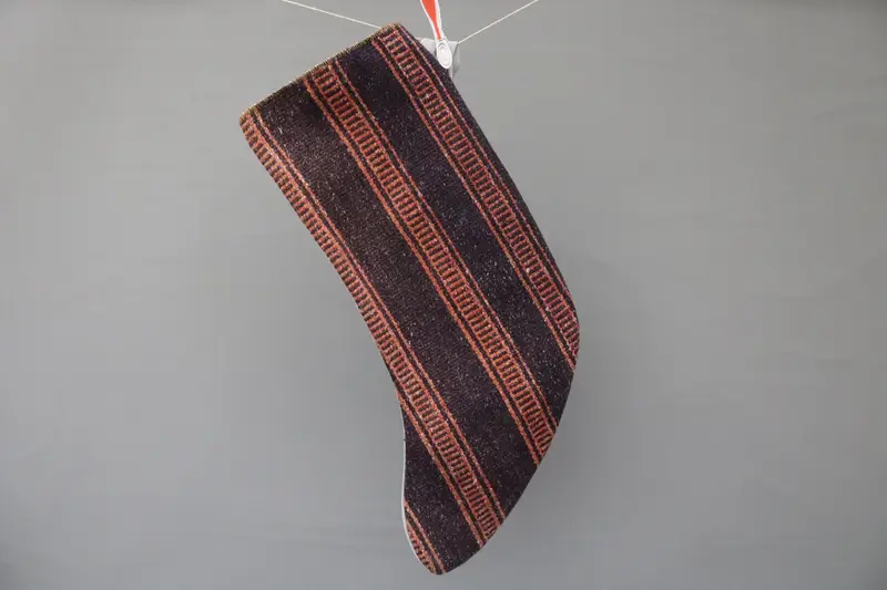 お祝いのクリスマスオーナメントパターン、9インチオレンジ&ブラウンストッキング