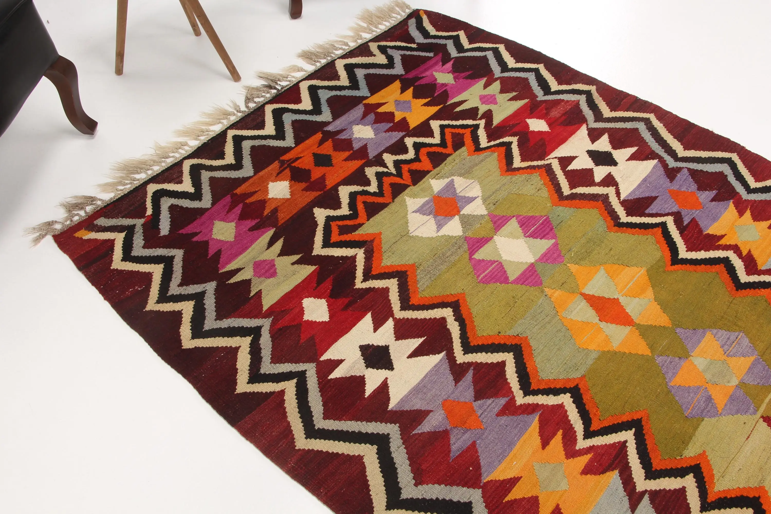 Vintage 4,7x8,1 ft Teppich, türkischer Teppich, roter Patchwork-Teppich - 1