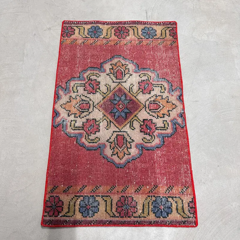 1.8x3.1 ft Vintage Rug, Small Turkish Rug, Red Floral Rug - 1