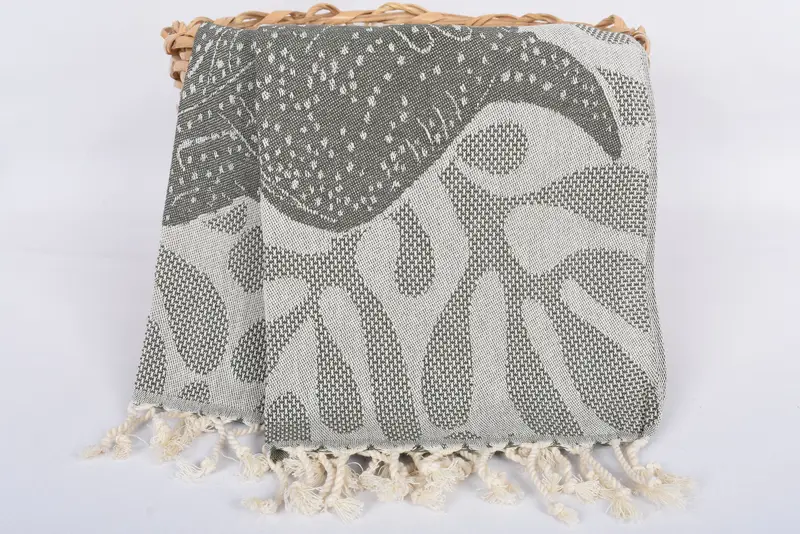 Decorative Towel, Bridesmaid Gift Towel, Bridesmaid Gifts, Summer Gift, 40x18 Cotton Whale Design Towel, Small Bath Towels, Personalized Gift - 6