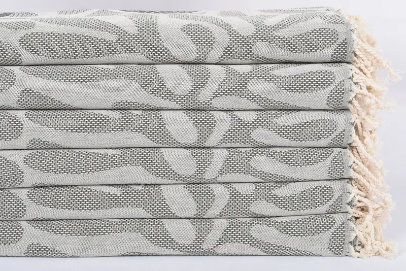 Decorative Towel, Bridesmaid Gift Towel, Bridesmaid Gifts, Summer Gift, 40x18 Cotton Whale Design Towel, Small Bath Towels, Personalized Gift - 4