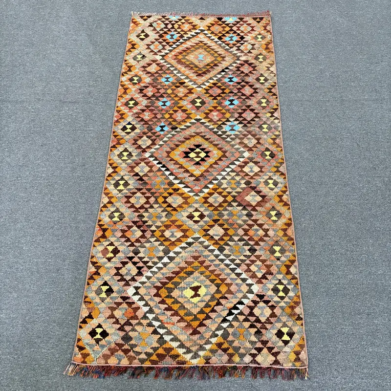 Vintage Türk Halısı 2.4x5.6 ft, Kilim Kahverengi Patchwork Yün Halı - 1