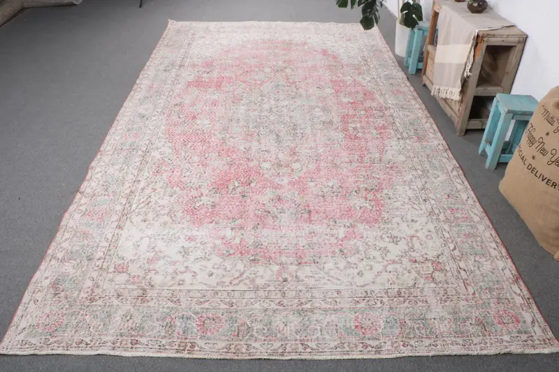 Red, Green Floral & Geometric Rug, 6.5x12 ft