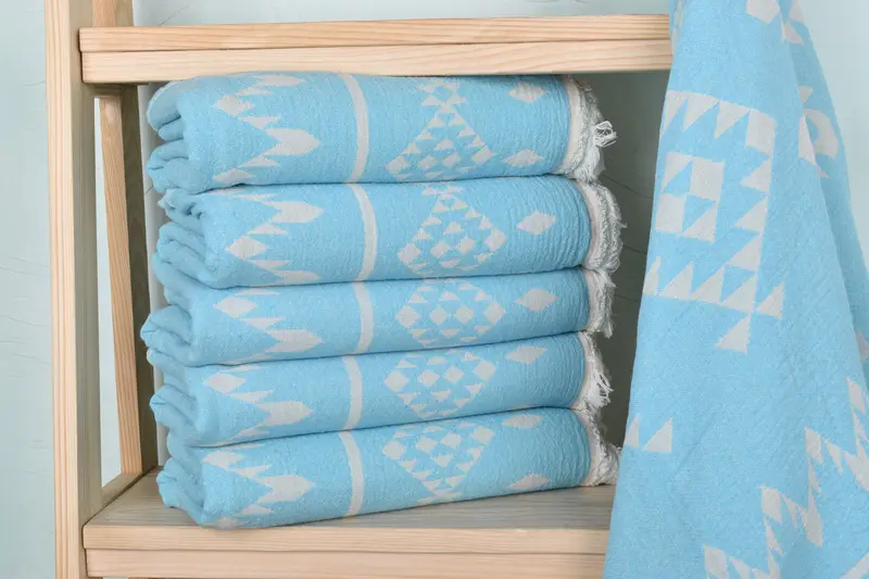 Wedding Shower Gift, Sand-resistant towel, Personalized Wedding Gift, Absorbent towel, Oversized Beach Towel, 70x40 Cotton Dolphin Patterned Towel - 2