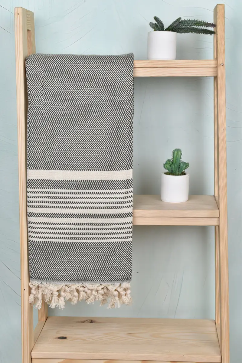 Peshtemal Towel, Sand-resistant towel, Fringed Turkish peshtemal beach towel USA, Personalised Gift, Beach towel, 70x40 Cotton Striped Towel - 8
