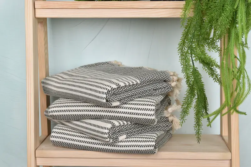 Peshtemal Towel, Sand-resistant towel, Fringed Turkish peshtemal beach towel USA, Personalised Gift, Beach towel, 70x40 Cotton Striped Towel - 7