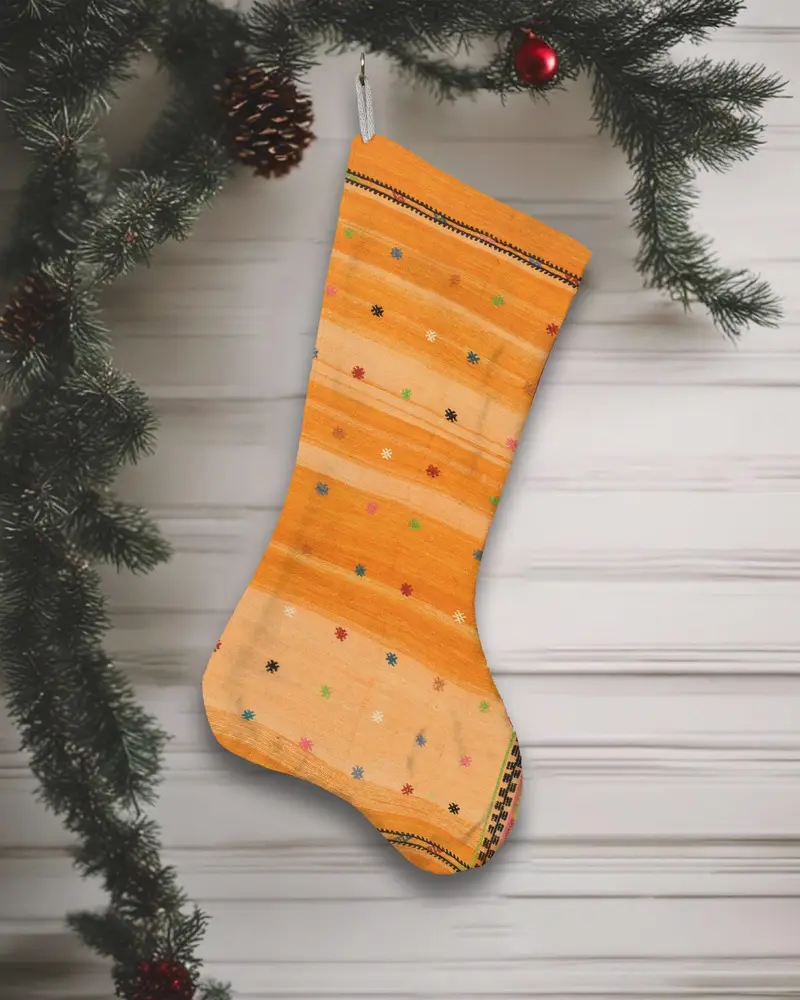 Şenlikli Turuncu ve Kahverengi Noel Çorabı, Rahat Süs Desenli Tatil Dekoru
