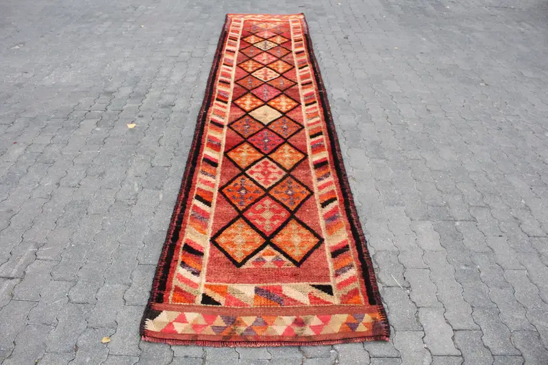 Vintage Türk Halısı, 2.8x13.6 ft Runner Halısı, Kırmızı Herki Fas Halısı - 1