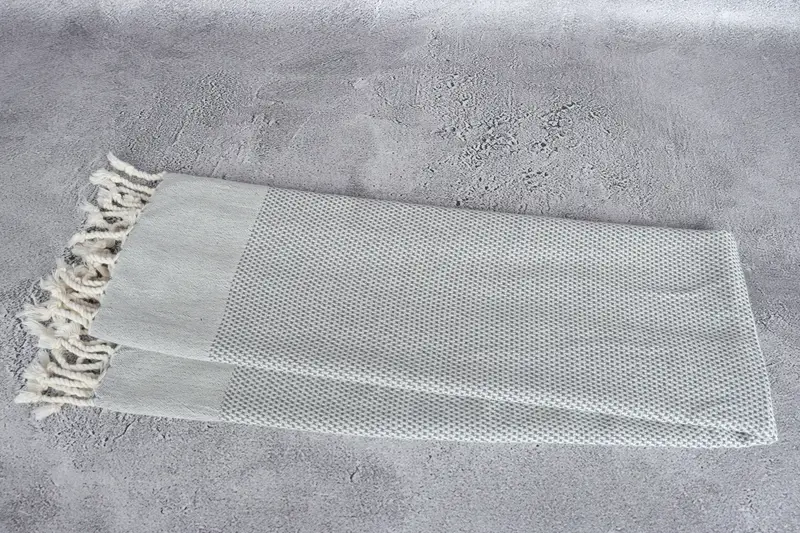 Wedding Gift, Personalized Gift, Wedding Gift Ideas, Bridesmaid Gifts, Bachelorette Towel, Bridesmaid Towel, Spa Towel, 44x24 Cotton Polka Dot Towel - 6