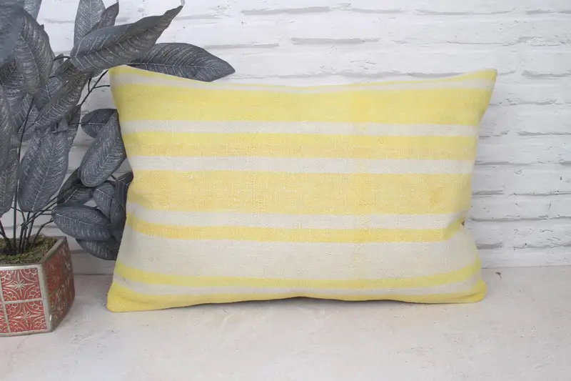 Turkish Pillow, Knitted Cushion Cover, Pillow Sham, Vintage Pillow, 16x24 Yellow Cushion Case, Vintage Kilim Throw Pillow - 1