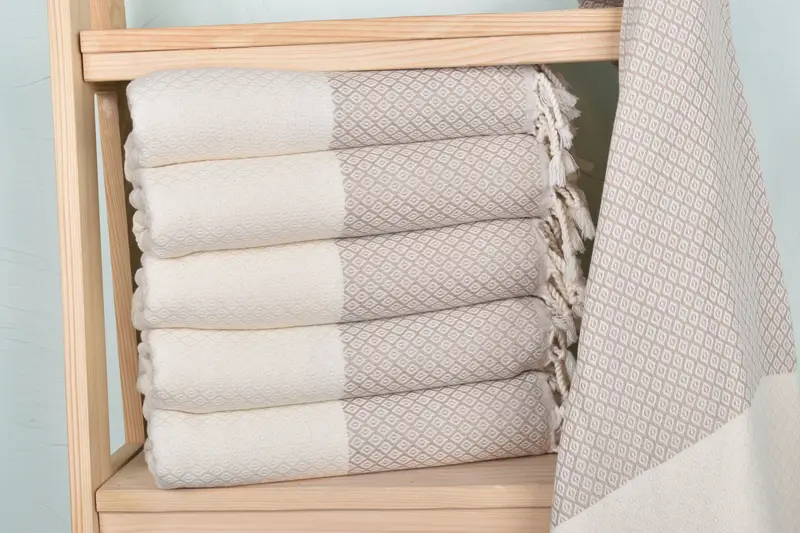 House Warming Gift, Monogram Beach Towel, 70x36 Linen Diamond Towel, Custom Bath Towel, Absorbent towel, Bachelor Towel, Sand-resistant towel - 2