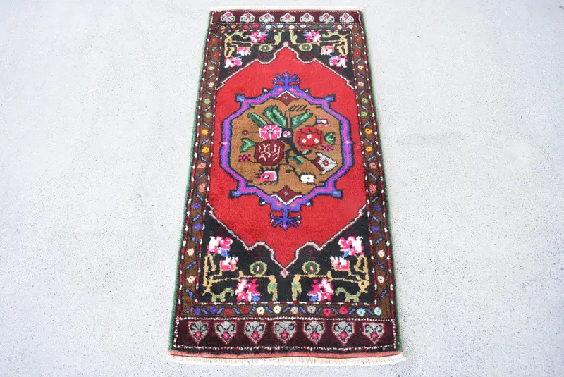 1.8x3.9 ft Eski Türk Halısı, Küçük Halı, Kırmızı Oushak Oryantal Halı - 1