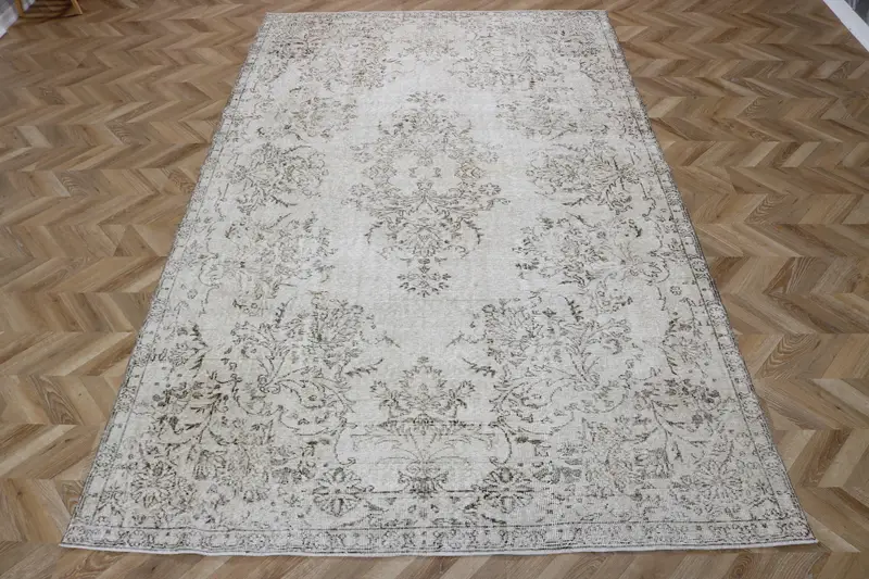 Vintage Rug, 6.7x10.7 ft Oversize Rug, Gray Black Oushak Wool Rug - 1