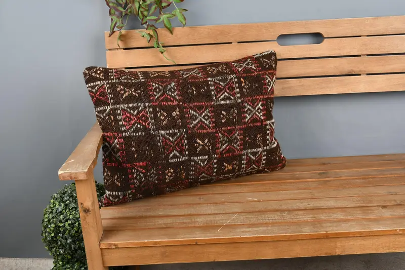 Vintage Kilim Pillow, Decorative Throw Cushion Cover, Pillow Cover, Kilim Cushion Sham, Boho Pillow Sham Cover, 16x24 Red Pillow Sham - 1