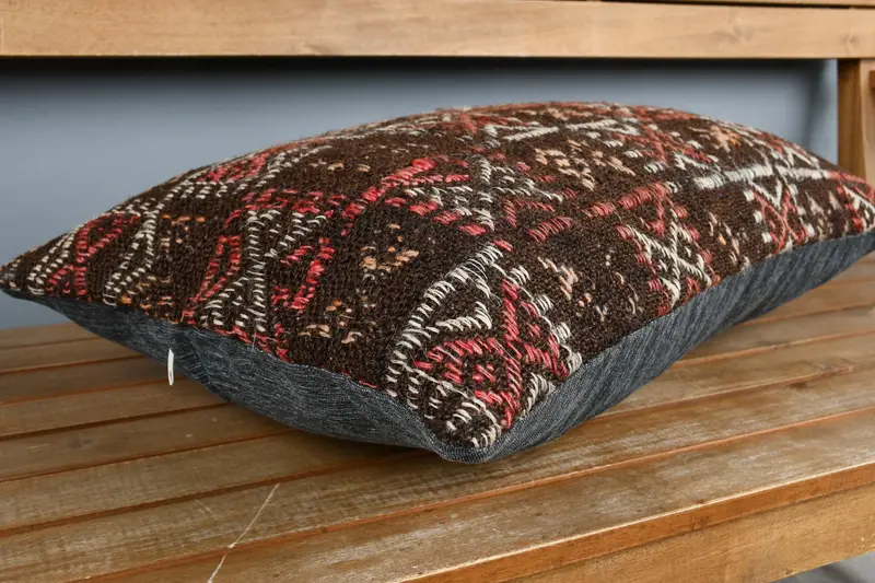 Vintage Kilim Pillow, Decorative Throw Cushion Cover, Pillow Cover, Kilim Cushion Sham, Boho Pillow Sham Cover, 16x24 Red Pillow Sham - 3