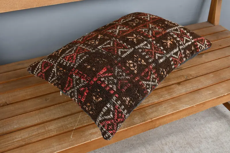 Vintage Kilim Pillow, Decorative Throw Cushion Cover, Pillow Cover, Kilim Cushion Sham, Boho Pillow Sham Cover, 16x24 Red Pillow Sham - 2