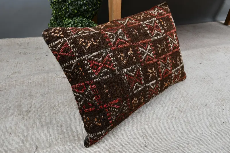Vintage Kilim Pillow, Decorative Throw Cushion Cover, Pillow Cover, Kilim Cushion Sham, Boho Pillow Sham Cover, 16x24 Red Pillow Sham - 7