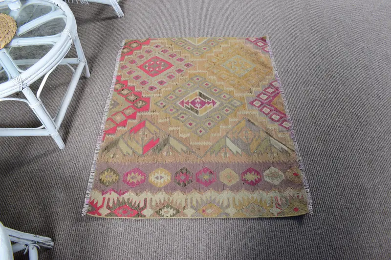 Turkish Rug, 2.9x3.7 ft Small Vintage Rug, Oushak Pink Yellow Solid Rug - 1