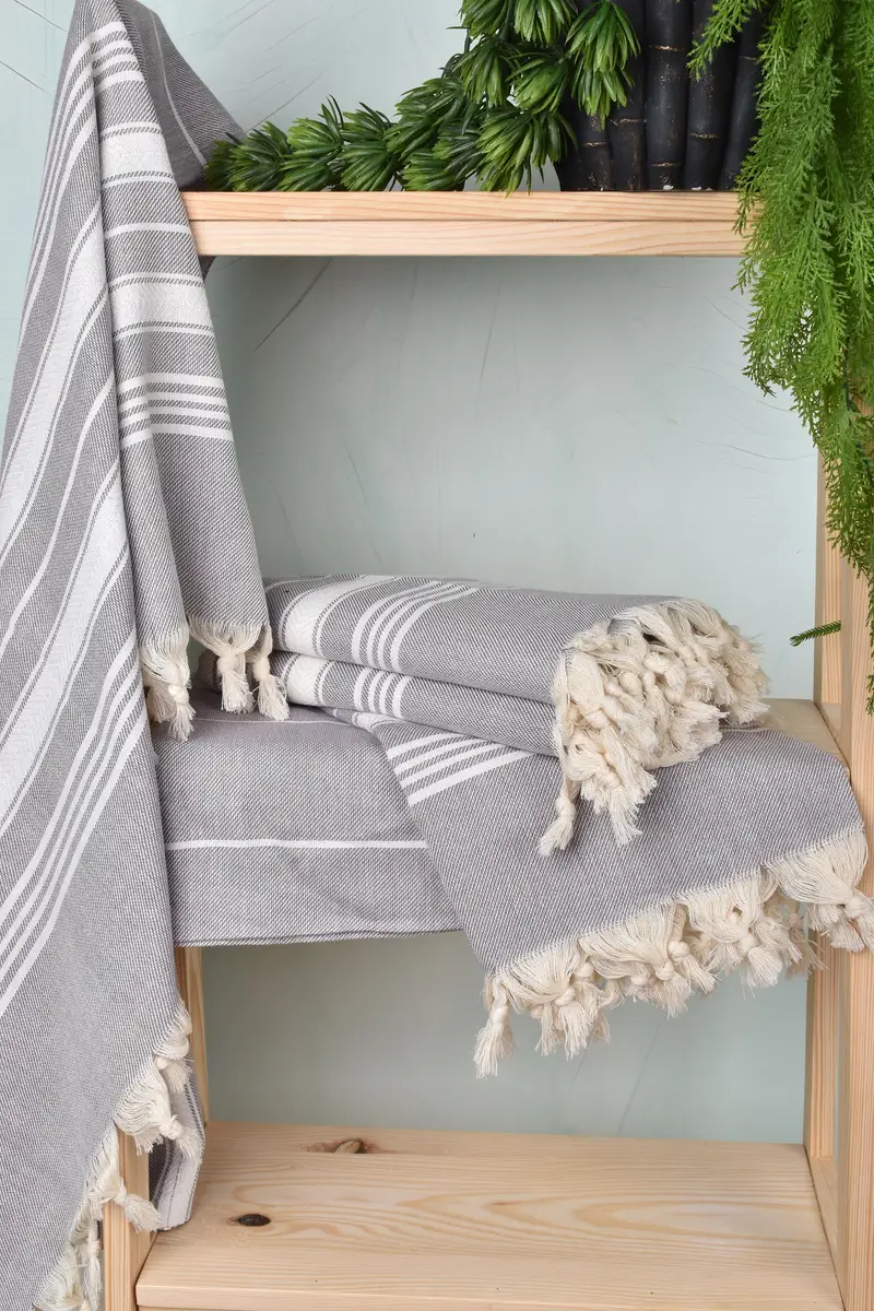 Fouta towel, Family Gift Basket, Bridal Party Gifts, Turkish beach towel with fringe, Luxury towel, Wedding Gift, 70x40 Cotton Herringbone Towel - 6