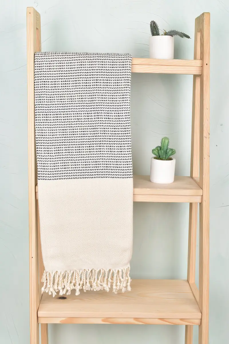 Christmas Favors, Bridesmaid Gift, Large Turkish Towel, Beach Size Towel, 70x40 Cotton Diamond Towel, Absorbent Turkish towel, Friends Beach Towel - 8