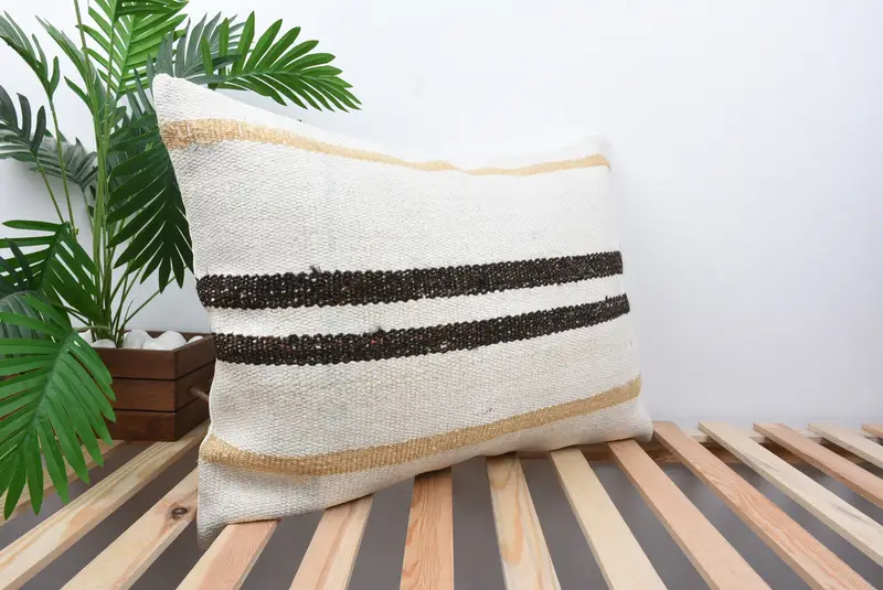 Cushion Cover, Kilim Pillow Cover, Ethnical Kilim Rug Pillow, Garden Pillow, Boho Pillow, 20x28 White Pillow Cover, Boho Chic Cushion - 4