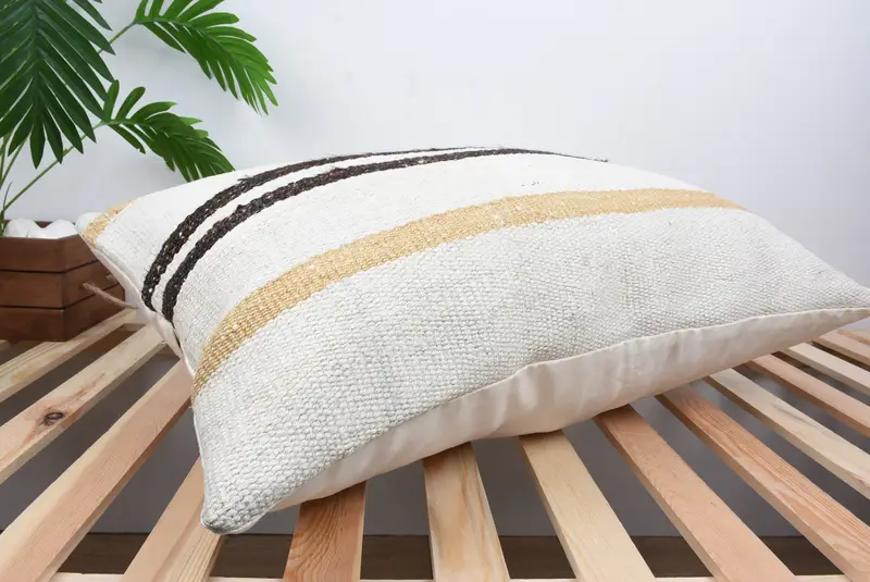 Cushion Cover, Kilim Pillow Cover, Ethnical Kilim Rug Pillow, Garden Pillow, Boho Pillow, 20x28 White Pillow Cover, Boho Chic Cushion - 6