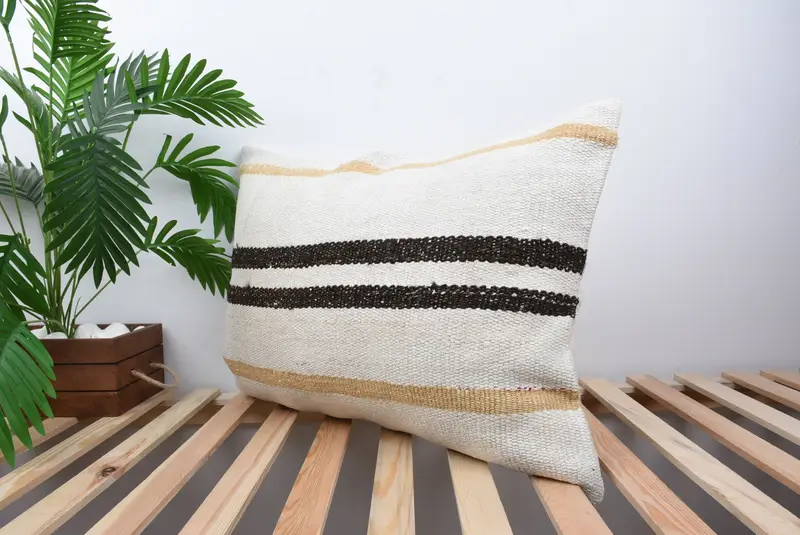 Cushion Cover, Kilim Pillow Cover, Ethnical Kilim Rug Pillow, Garden Pillow, Boho Pillow, 20x28 White Pillow Cover, Boho Chic Cushion - 5