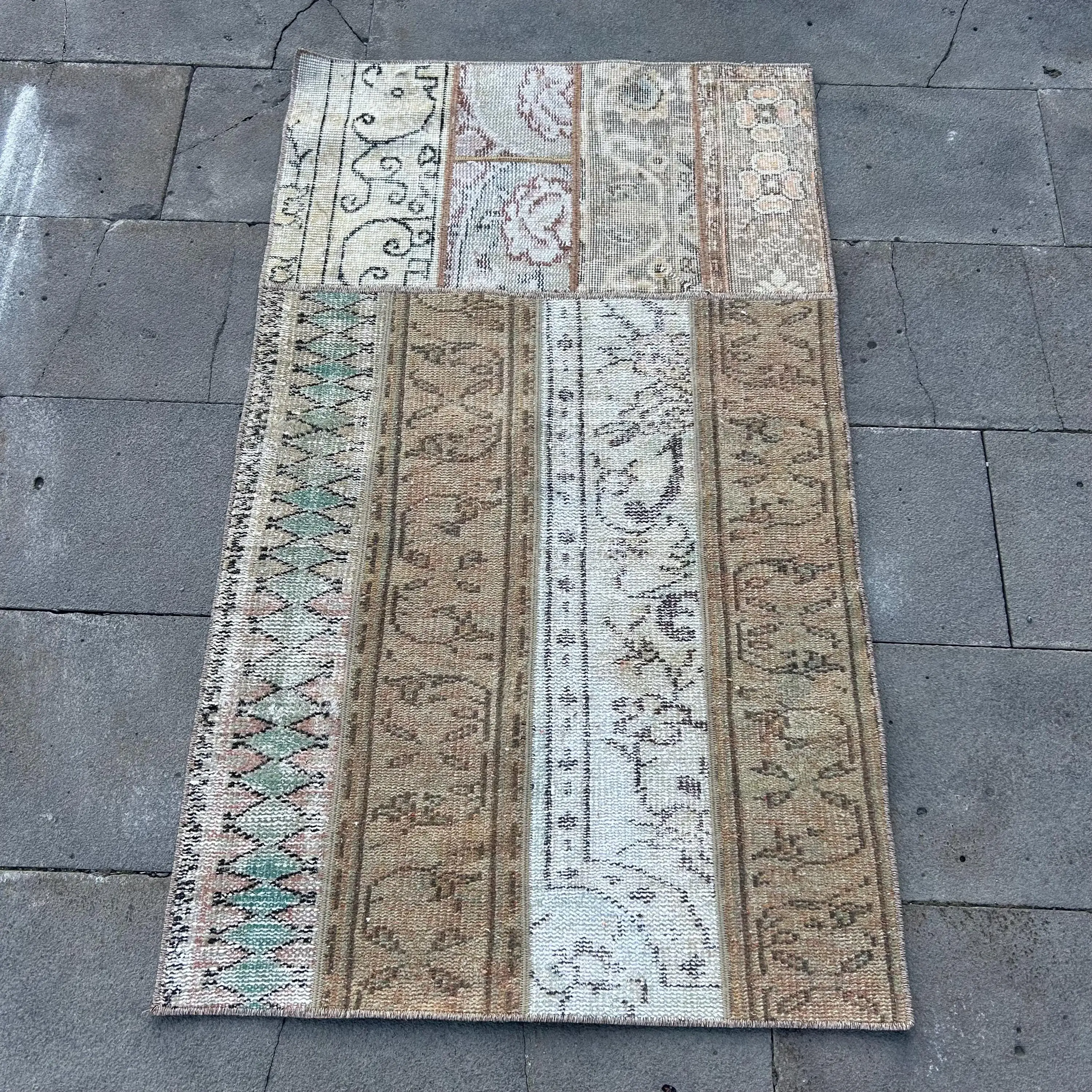 Turkish Vintage Rug 2.6x4.5 ft (80x137 cm), Brown White Plants & trees Rug - 1