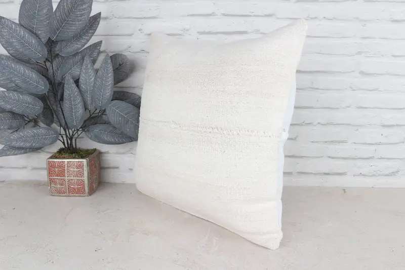 Kilim Pillow Cover, Vintage Throw Pillow Case, Gift Pillow, Pillow Case, Decorative Pillow, Antique Pillows, 20x20 White Pillow - 5