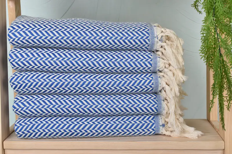 Large Turkish Towel, 70x40 Cotton Chevron Towel, Personalized Wedding Gift For Couple, Housewarming Gift, Sand-resistant towel, Bachelorette Gifts - 2
