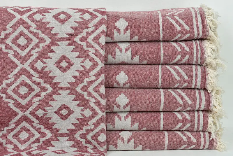 Embroidered Towel, Pool Towels, Gift For Boyfriend, Girls Weekend Favors, Quick-dry towel, Bachelorette Party Gift, 74x40 Cotton Geometric Towel - 1