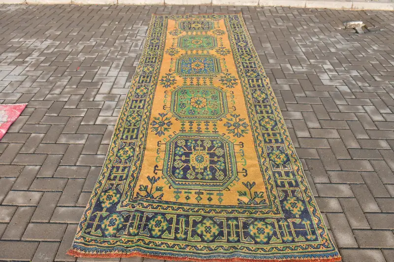Vintage 4,1x11,5 ft Teppich, türkischer Läuferteppich, blau-gelber Randteppich - 1